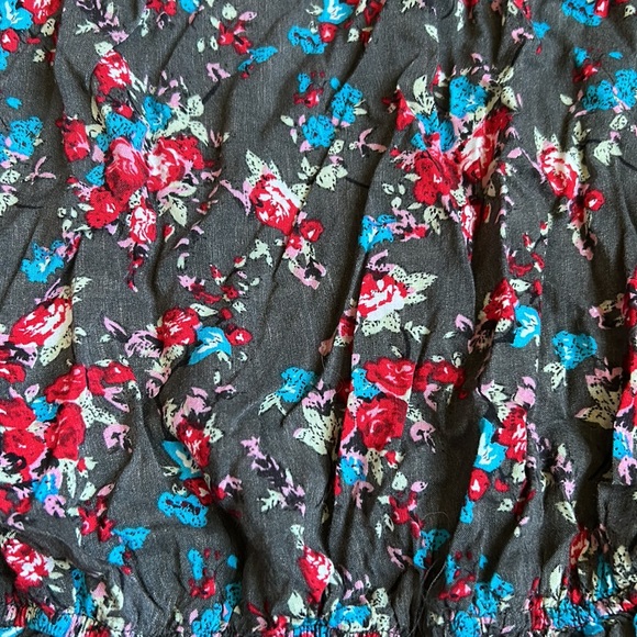 Women’s Small Poetry Clothing Floral Romper - Picture 2 of 3